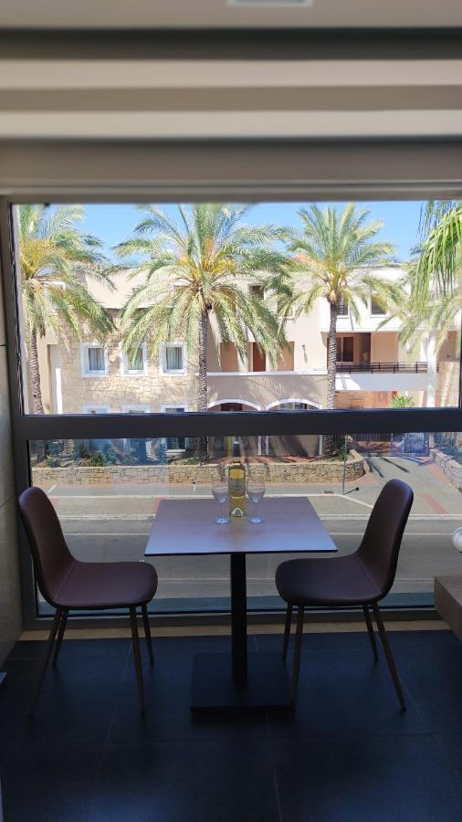 Summertime Signature Suites Agia Marina Eksteriør billede