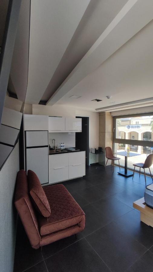 Summertime Signature Suites Agia Marina Eksteriør billede