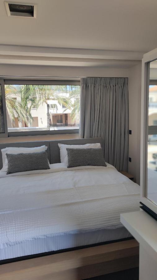 Summertime Signature Suites Agia Marina Eksteriør billede
