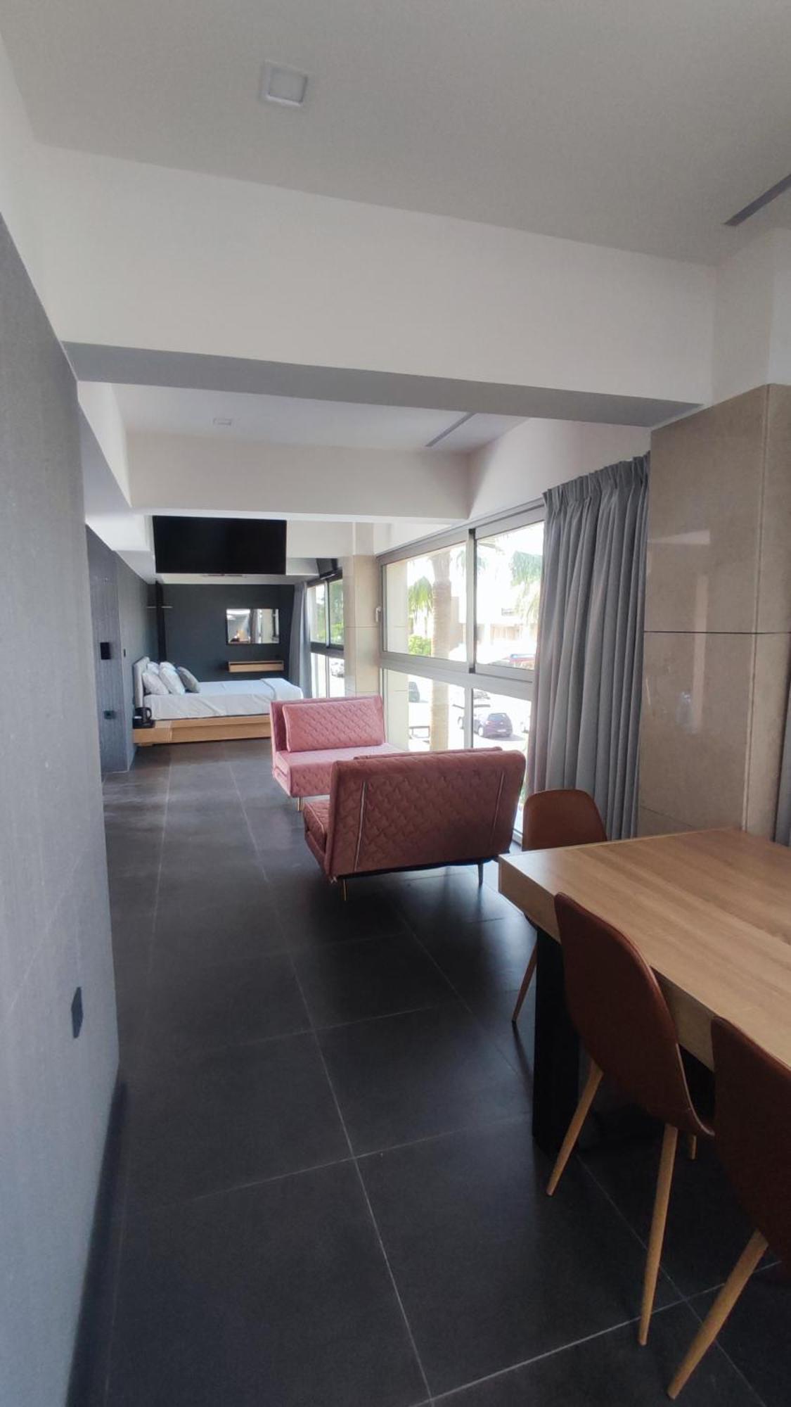Summertime Signature Suites Agia Marina Eksteriør billede